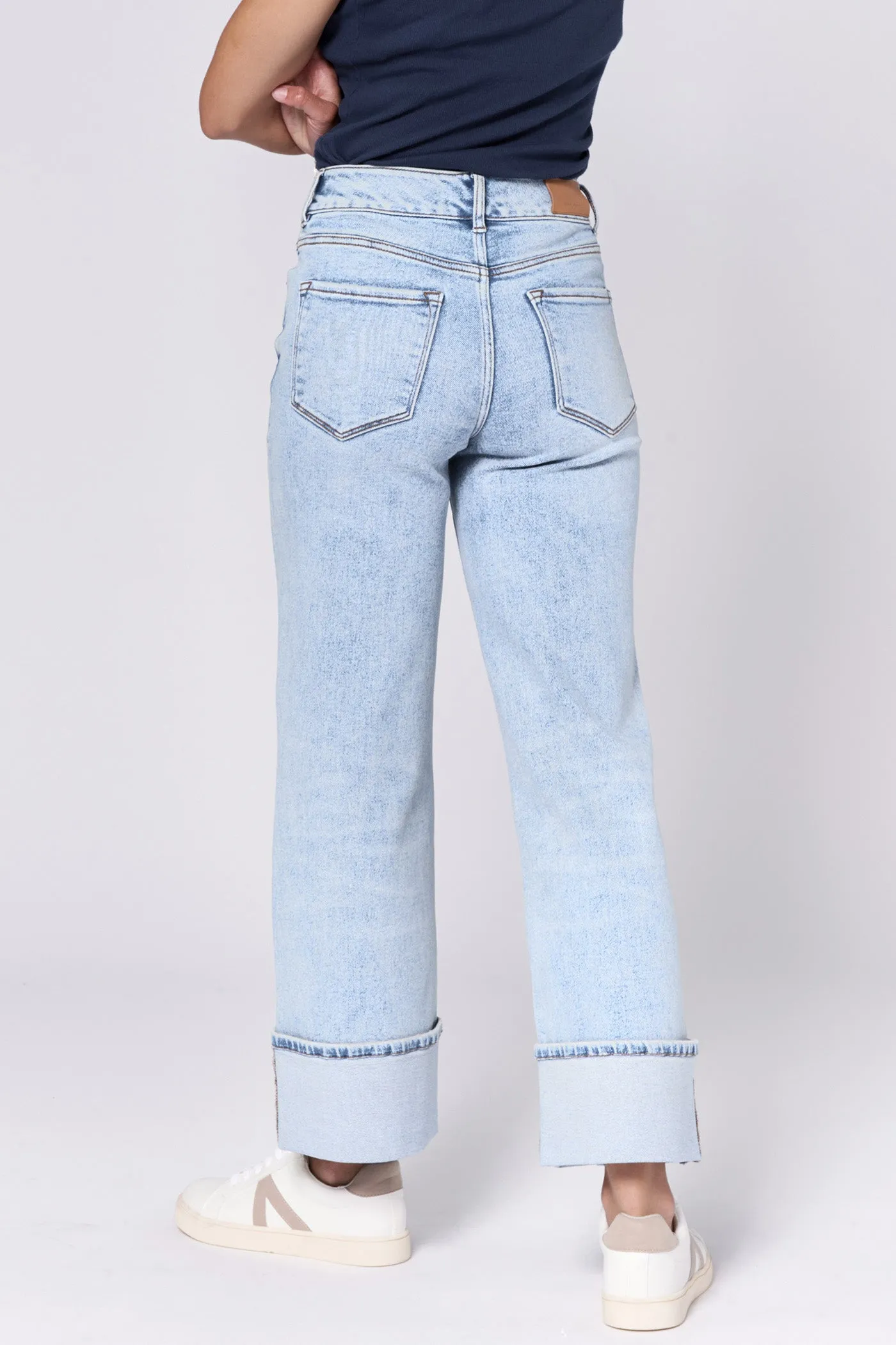 Holly High Rise Cuffed Jeans in Lake Shore