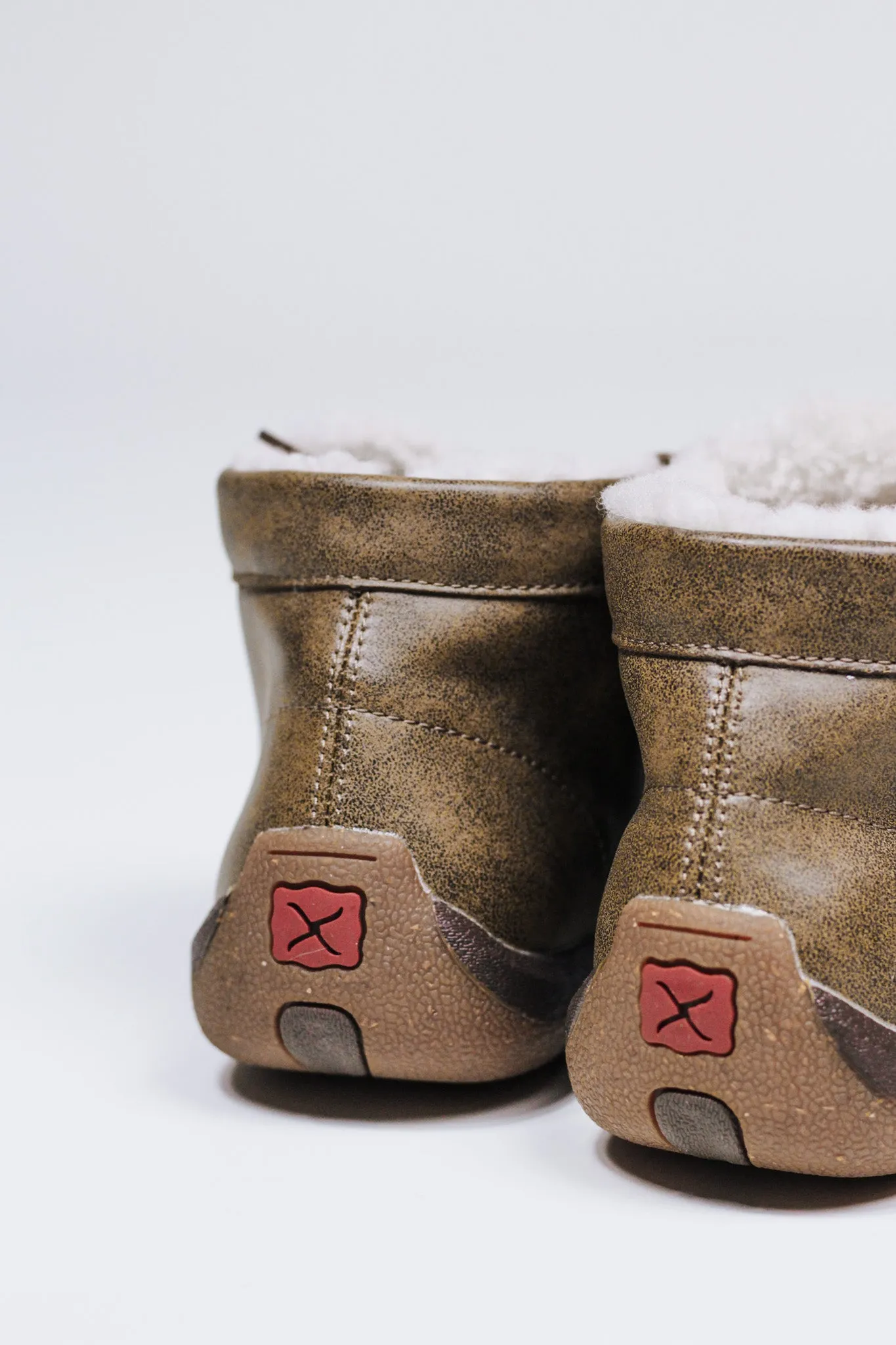 Womens Chukka Driving Moc Sherpa Bomber Shoe